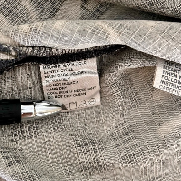 Tommy Bahama 100% Silk Mens Size X-Large Short Sleeve Hawaiian Shirt - Picture 8 of 11